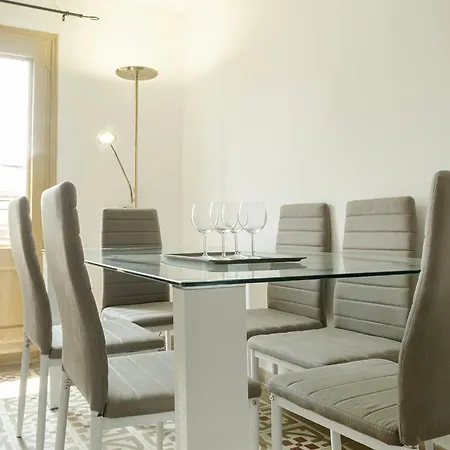 Apartment Historic Gem 3br By Boqueria *