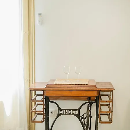 Historic Gem 3br By Boqueria * Barcelona
