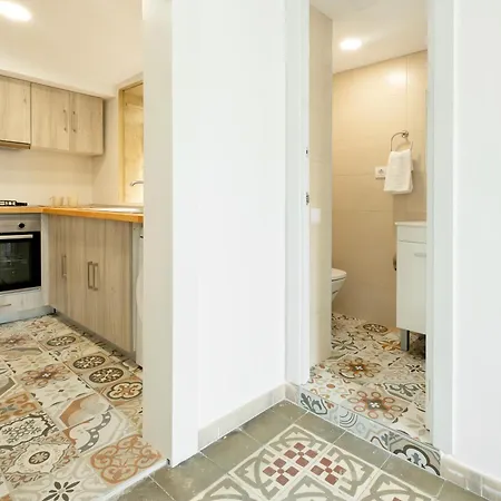 Historic Gem 3br By Boqueria